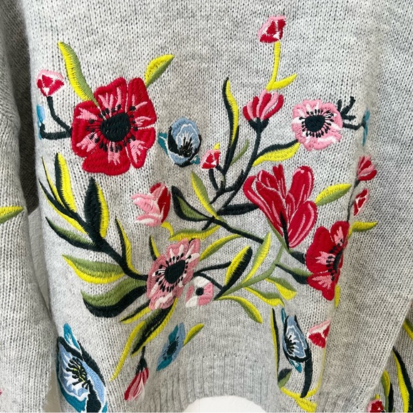 Embroidered Sweatshirt - Picture 2 of 3